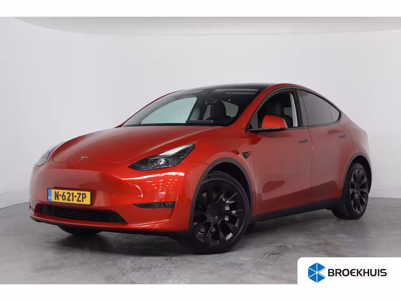 Tesla Model Y Long Range AWD 75 kWh | SOH 93% | Trekhaak | Leder | Pano | Camera | Stoel/Stuurverwarming