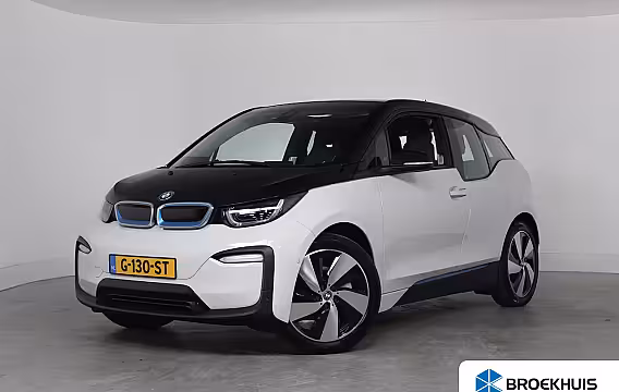BMW i3 Basis 120Ah 42 kWh | Navigatie | Camera | LED | Cruise Adaptive | Parkeersensoren V+A | St