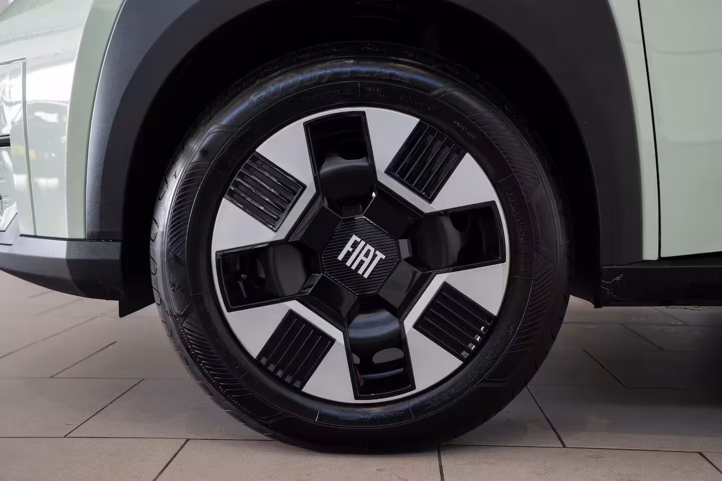 Fiat Grande Panda 1.2 Hybrid ICON | Tot 8 Jaar Garantie | Apple Carplay & Android Auto | Parkeersensoren | C