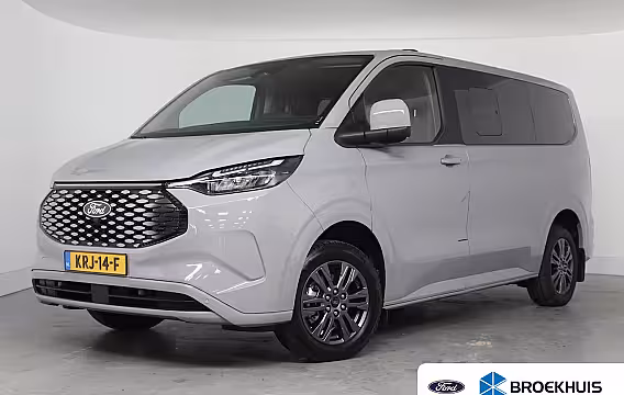 Ford Tourneo Custom 340 Titanium 65 kWh 8-Persoons | Camera | Stoel-/Stuurverwarming | Climate | Cruise | Keyl