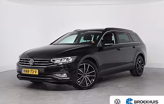 Volkswagen Passat Variant 1.5 TSI Business | Trekhaak | Stoelverwarming | ErgoComfort | Navi | Clima | Cruise Adapti