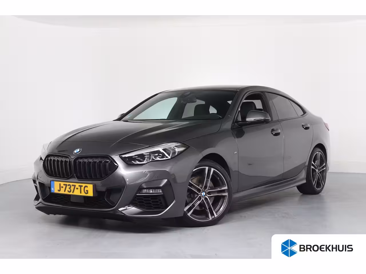 BMW 2-serie Gran Coupé 218i High Executive | 1e Eigenaar | M-Pakket | Harman/Kardon | Leder | LED | Sportstoelen