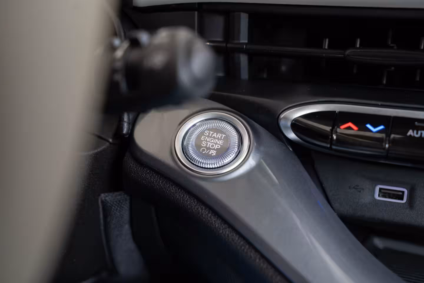 Fiat 500 1.0 Hybrid La Prima | Tot 8 Jaar Garantie | Camera | Panoramadak | Lederen bekleding | Nav