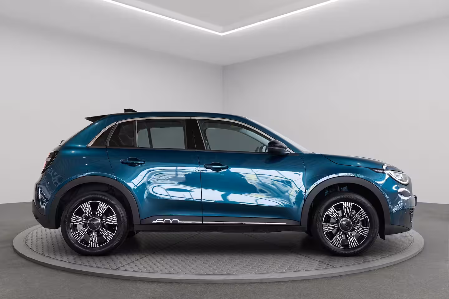 Fiat 600 1.2 Hybrid Urban | Stoelverwarming | Camera | Navigatie | Climate Controle | Apple Carplay