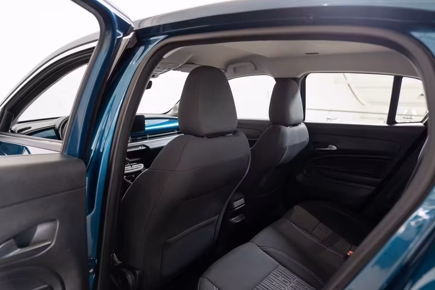 Fiat 600 1.2 Hybrid Urban | Stoelverwarming | Camera | Navigatie | Climate Controle | Apple Carplay