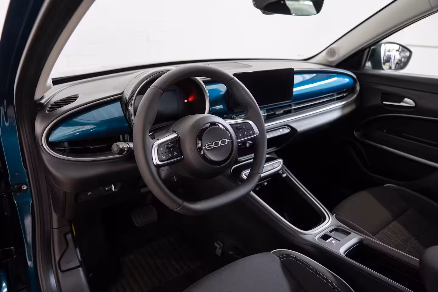 Fiat 600 1.2 Hybrid Urban | Stoelverwarming | Camera | Navigatie | Climate Controle | Apple Carplay