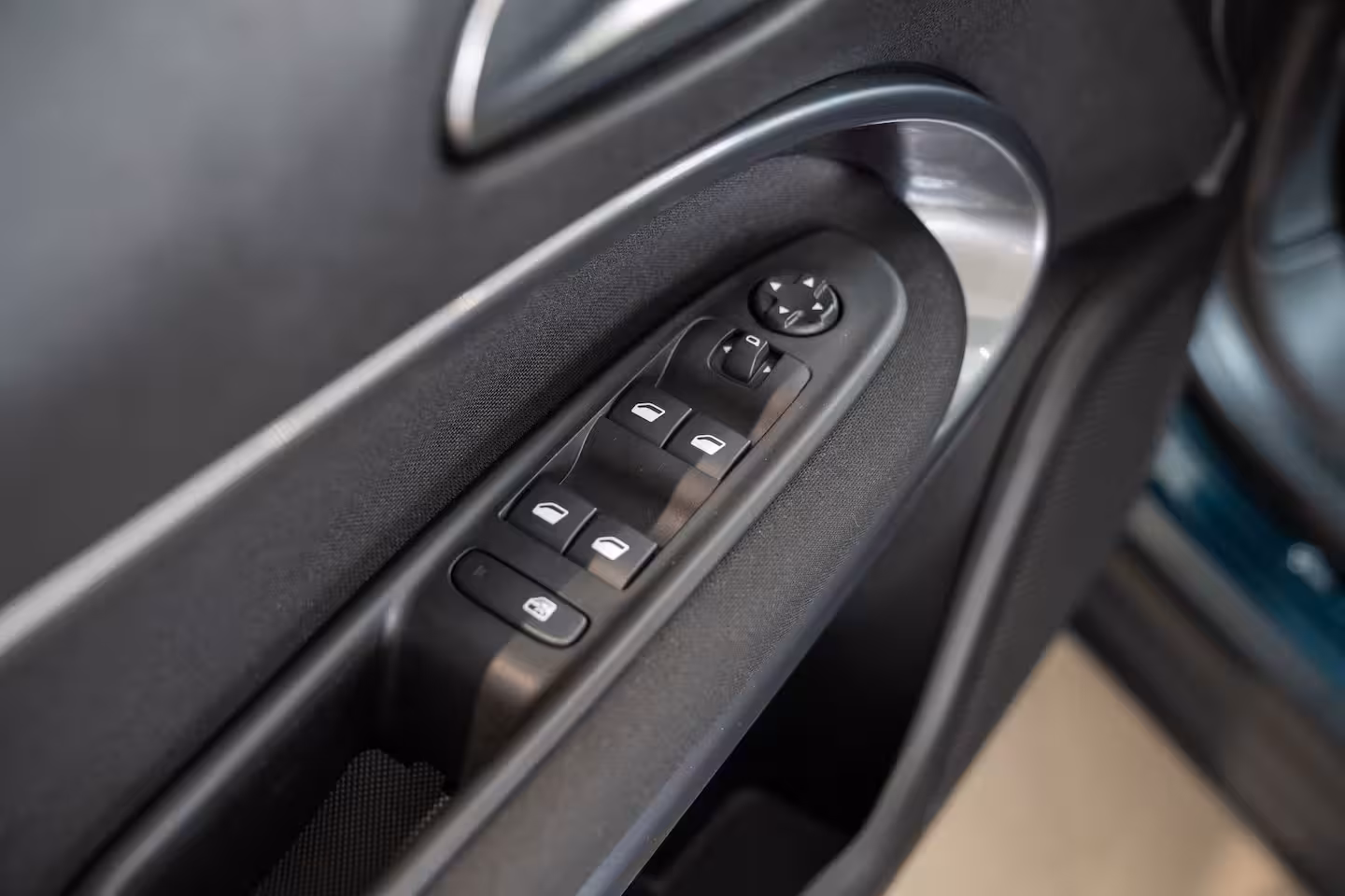 Fiat 600 1.2 Hybrid Urban | Stoelverwarming | Camera | Navigatie | Climate Controle | Apple Carplay