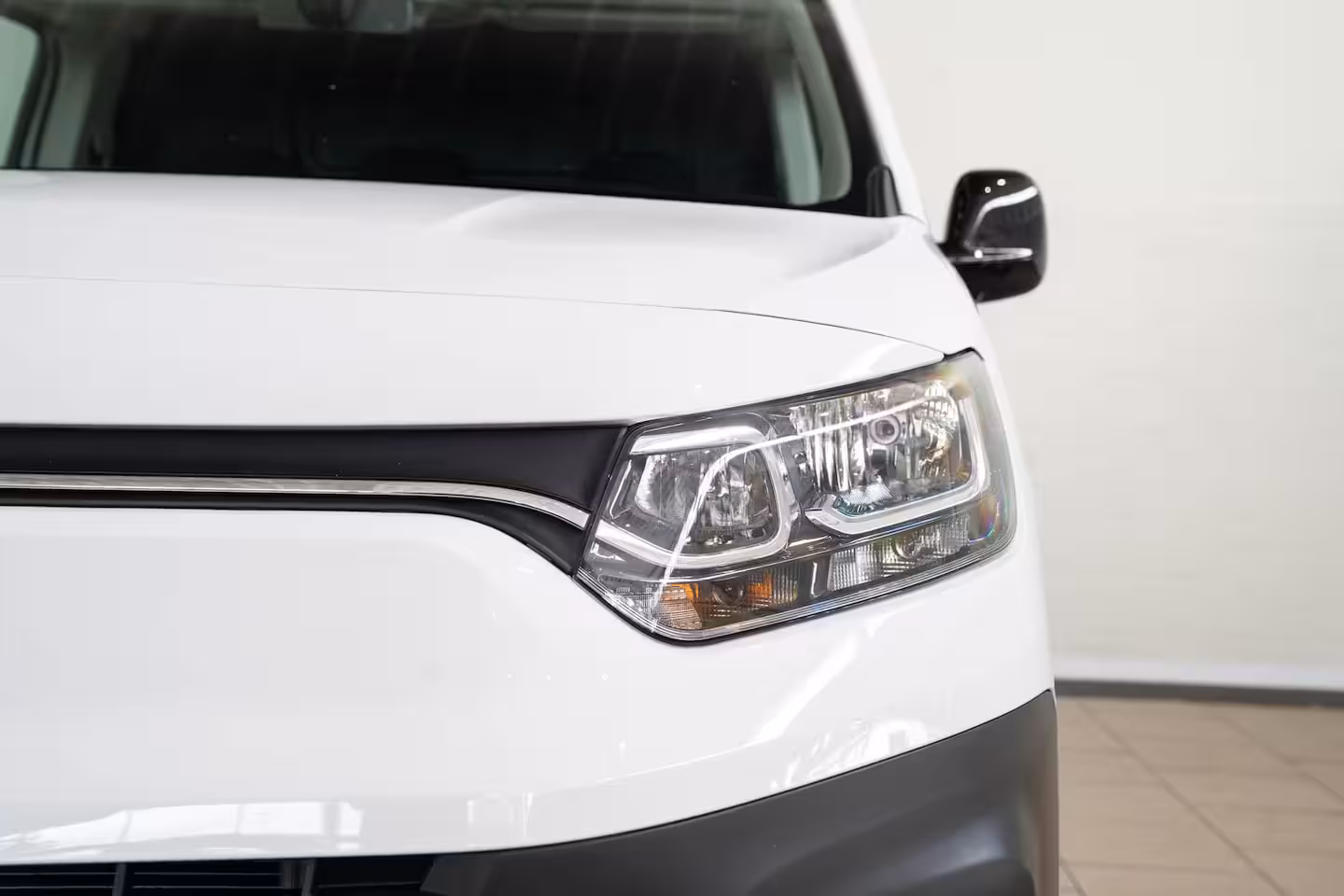 Fiat E-Doblo 136 L1 50 kWh | Laadruimte Pakket | Camera | Navigatie | Parkeersensoren | Apple Carplay &