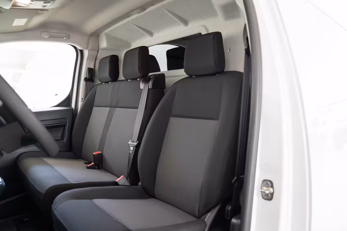Fiat E-Scudo L3 75 kWh | SOH 97% | Camera | Laadruimtepakket | Apple Carplay & Android Auto | Buitenspi