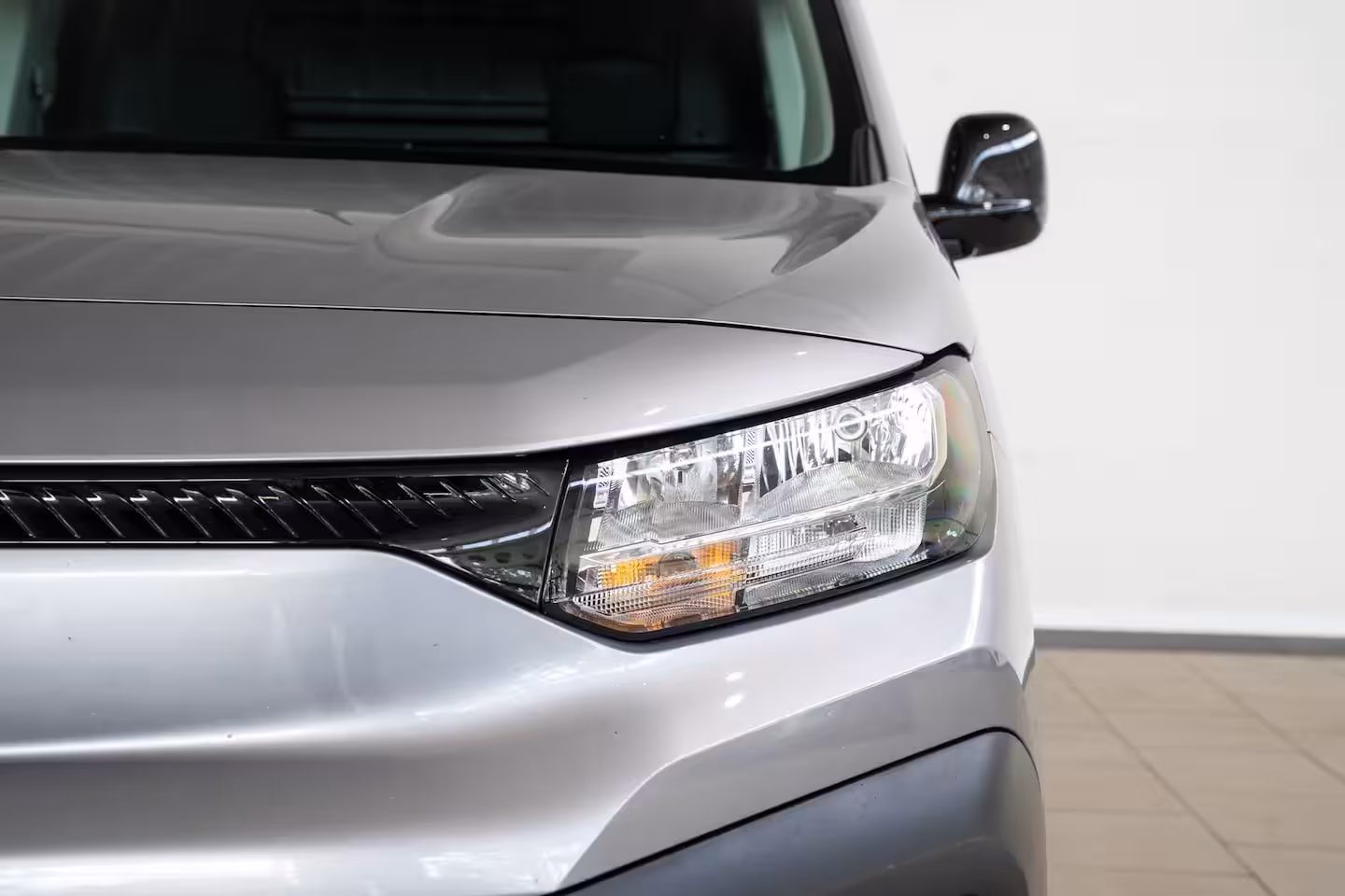 Citroën Berlingo 1.5 BlueHDi 130 EAT8 S&S L1 | Trekhaak | Camera | Climate Controle | Keyless | Apple Carpl