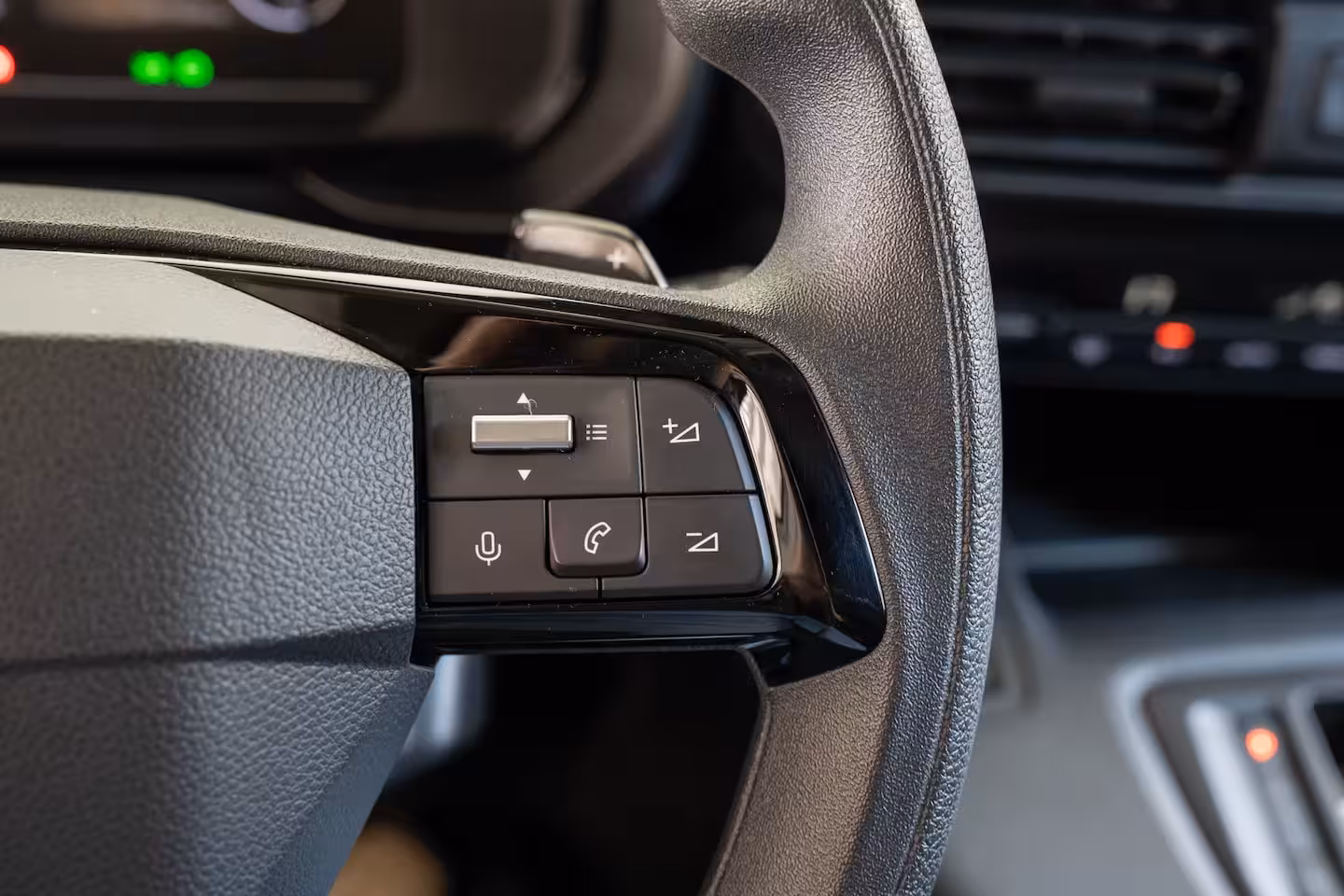 Citroën Berlingo 1.5 BlueHDi 130 EAT8 S&S L1 | Trekhaak | Camera | Climate Controle | Keyless | Apple Carpl