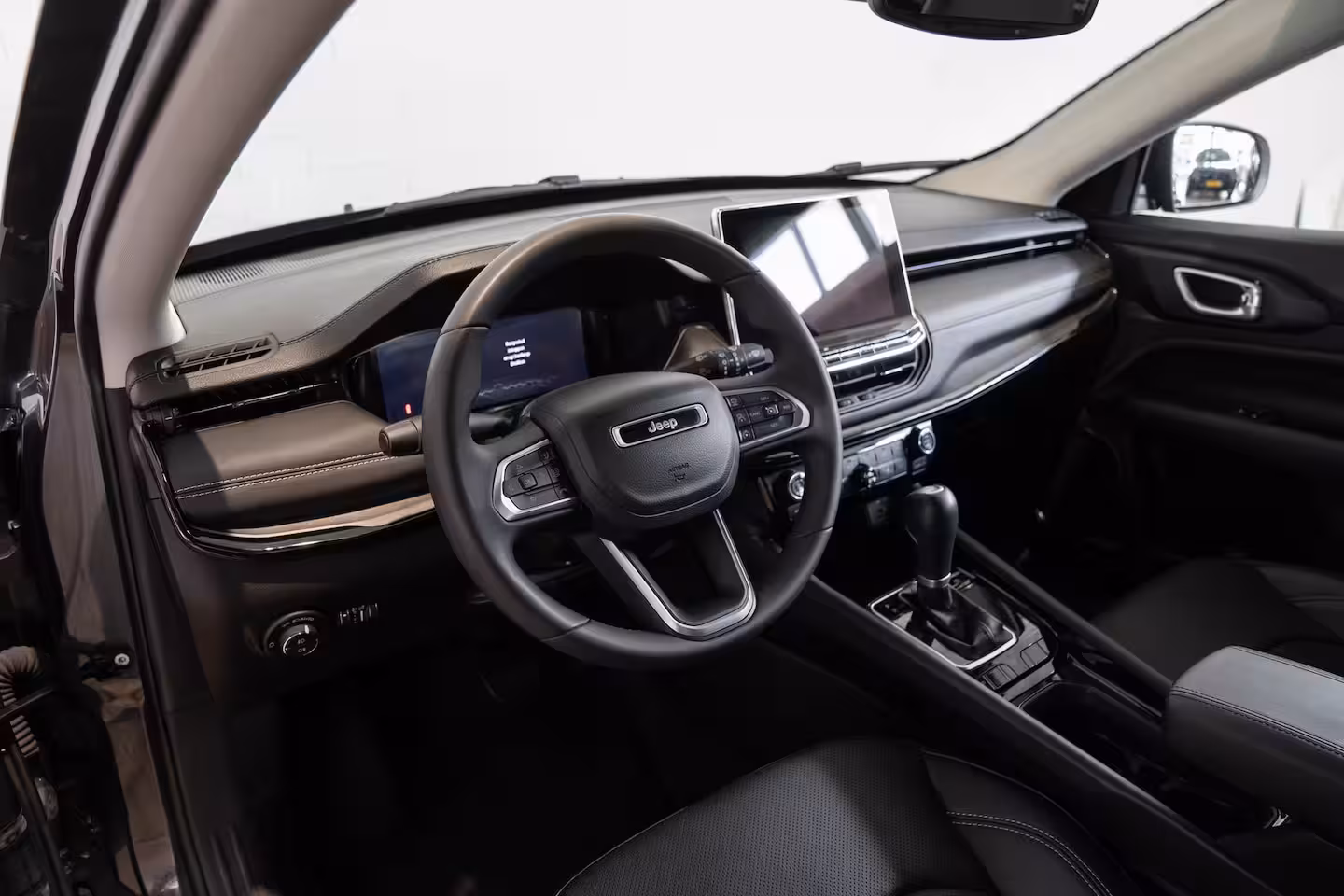 Jeep Compass 1.5T e-Hybrid S | Lederen bekleding | Camera | Apple Carplay & Android Auto | Climate Cont
