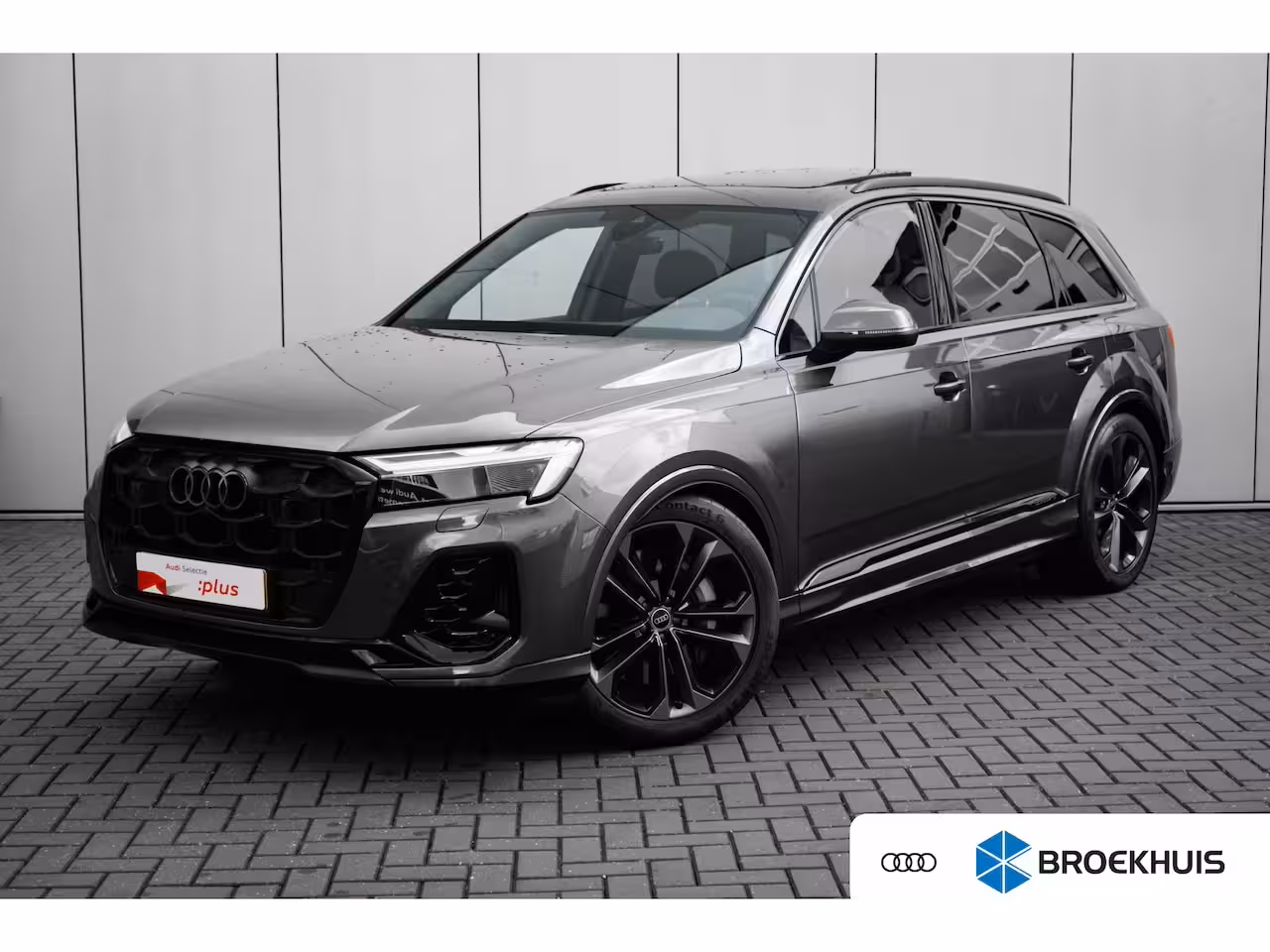 Audi Q7 55 TFSI e quattro Pro Line S 394PK | Trekhaak | Leder valcona met S-logo | Panoramadak | A