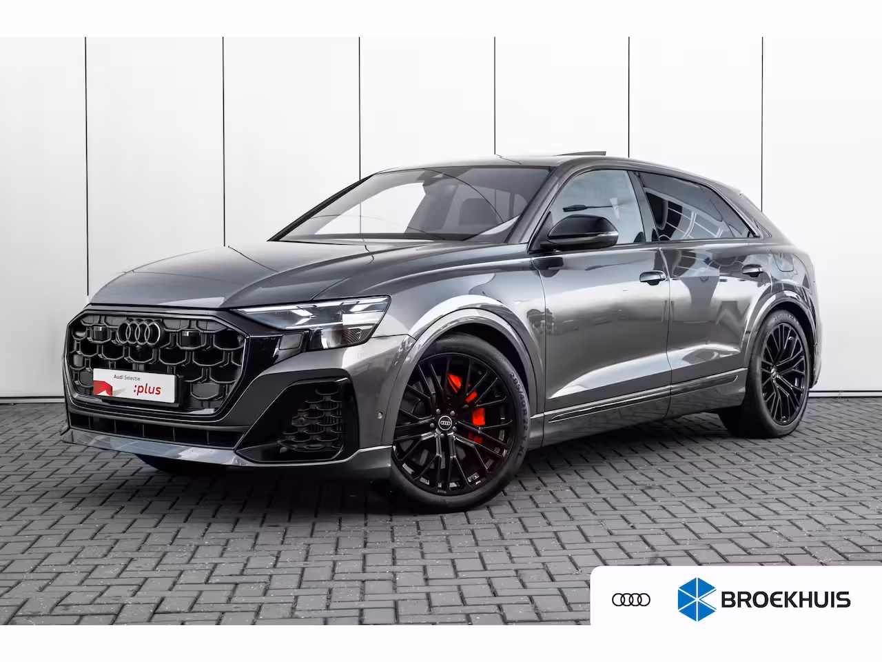Audi Q8 60 TFSI e quattro Pro Line S Competition 490 PK | Vierwielbesturing | Panoramadak | B&O |