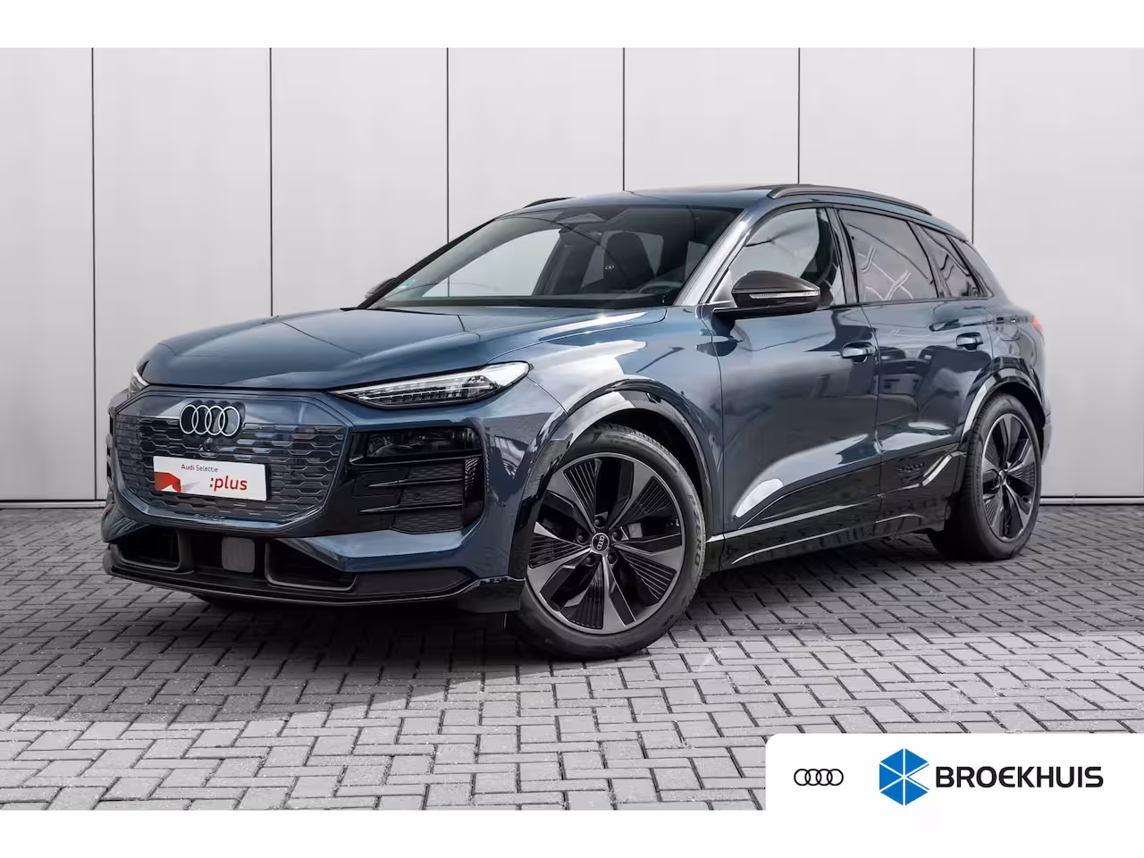 Audi Q6 e-tron S edition Performance 100 kWh 306PK | Luchtvering | Panoramadak | Head-up display | Bang &