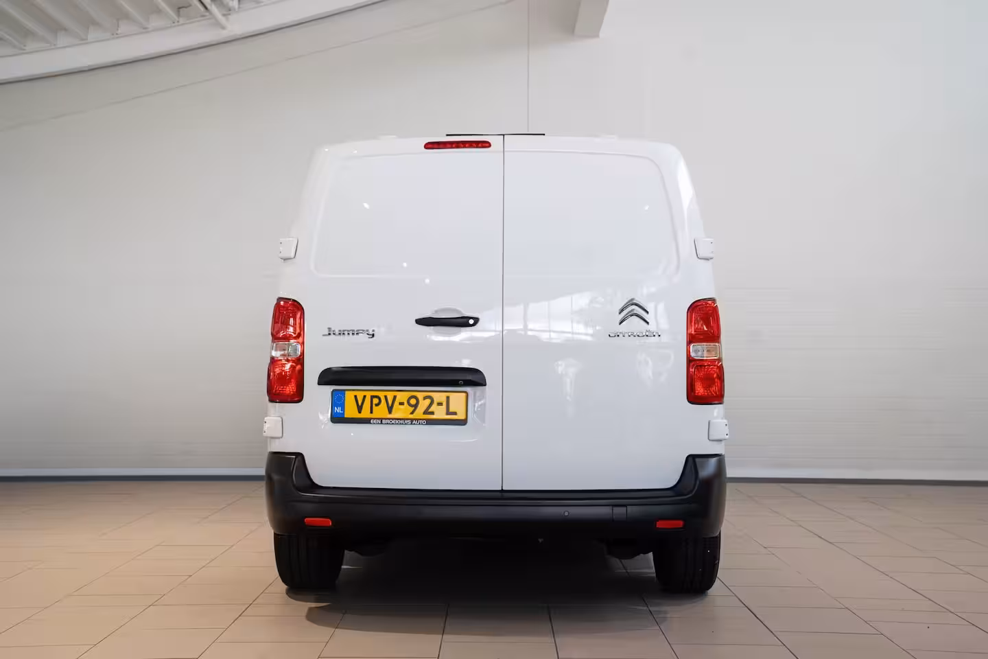 Citroën Jumpy 2.0 BlueHDI 145 M Club | Camera | Parkeersensoren | Apple Carplay & Android Auto | Laadrui