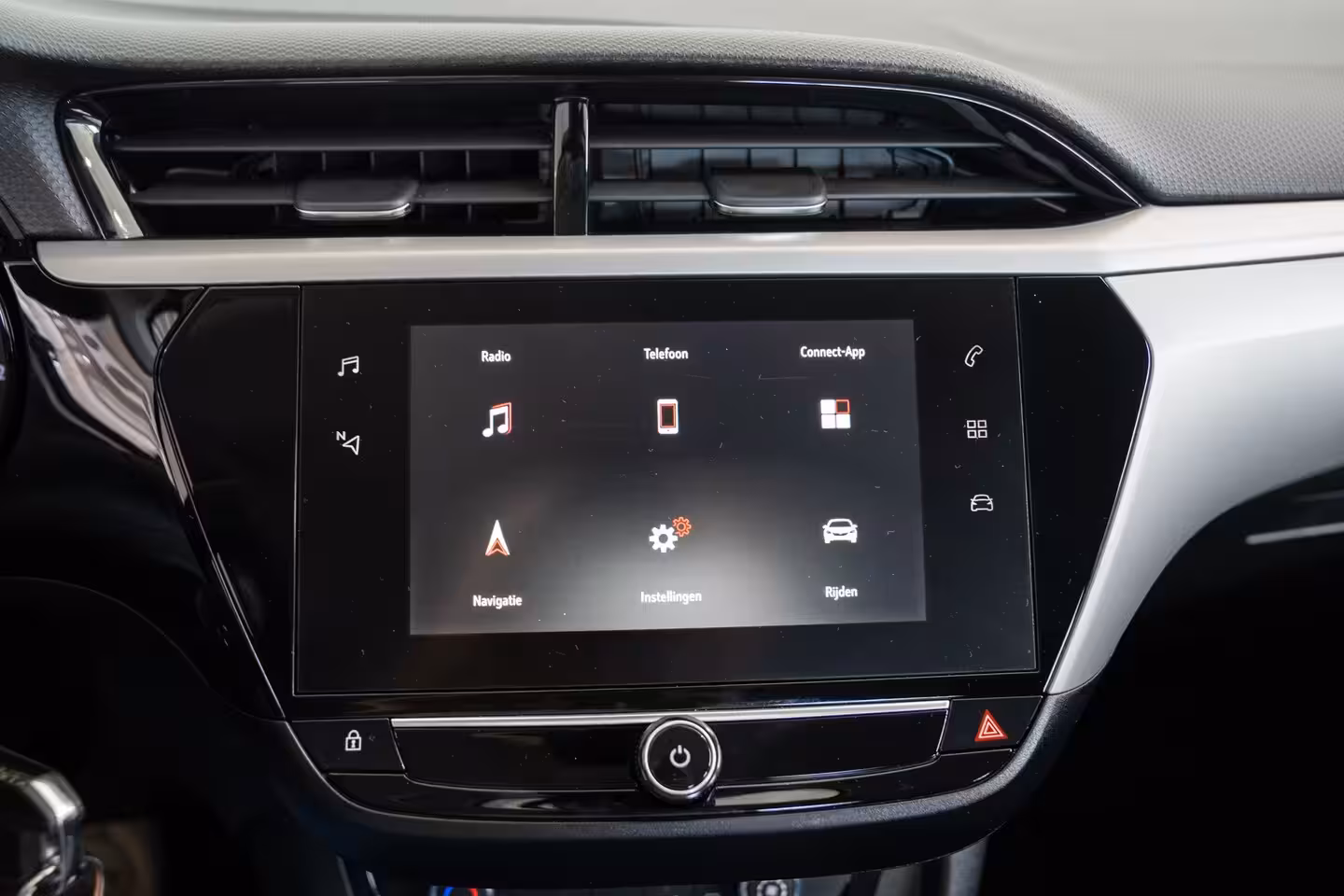 Opel Corsa 1.2 Level 2 | Camera | Parkeesensoren | Apple Carplay & Android Auto | Lichtmetalen velgen