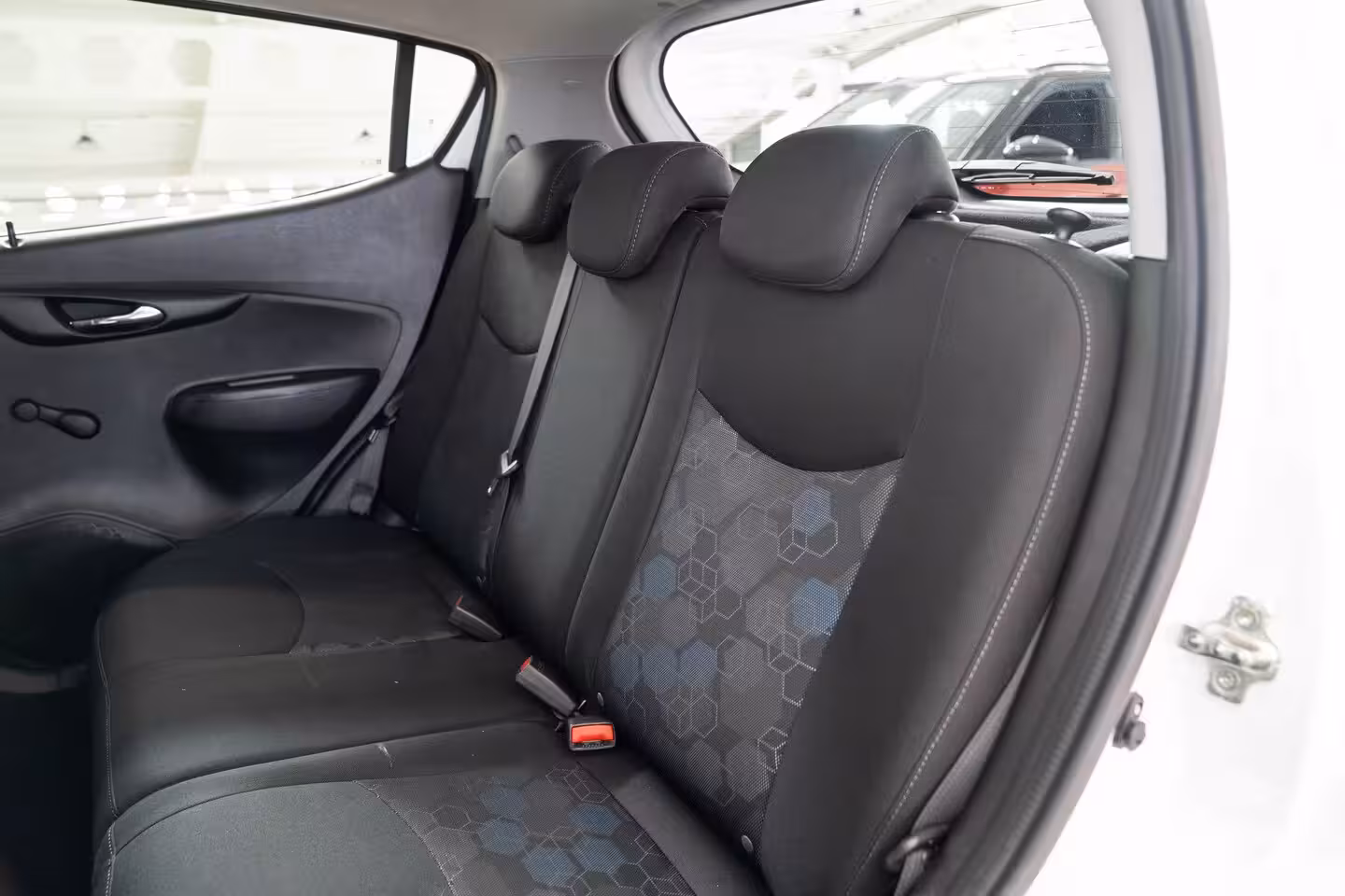 Opel Karl 1.0 Rocks Online Edition | Trekhaak | Navigatie | Apple Carplay & Android Auto | Airco | L