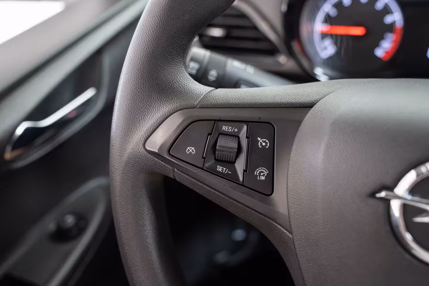 Opel Karl 1.0 Rocks Online Edition | Trekhaak | Navigatie | Apple Carplay & Android Auto | Airco | L