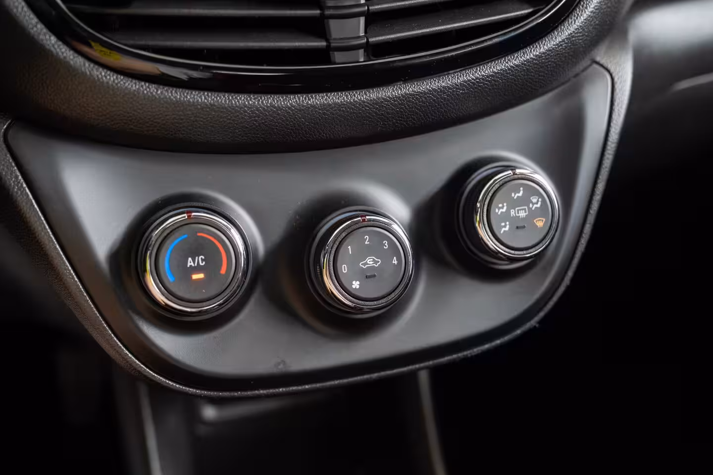 Opel Karl 1.0 Rocks Online Edition | Trekhaak | Navigatie | Apple Carplay & Android Auto | Airco | L
