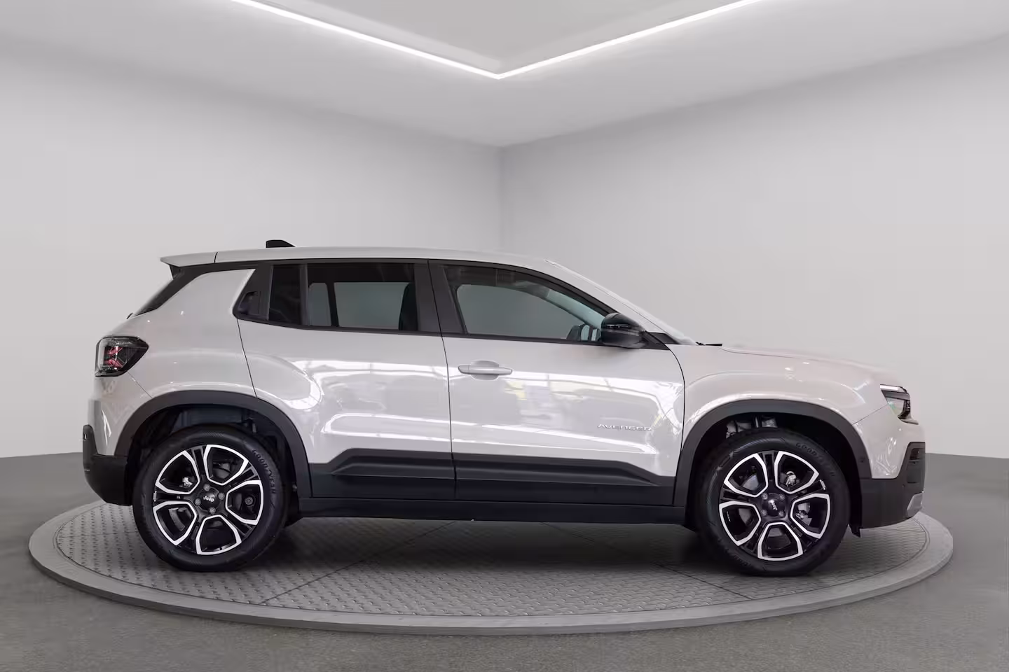Jeep Avenger Summit 54 kWh | SOH 97% | Camera | Apple Carplay & Android Auto | Climate Controle | Keyle
