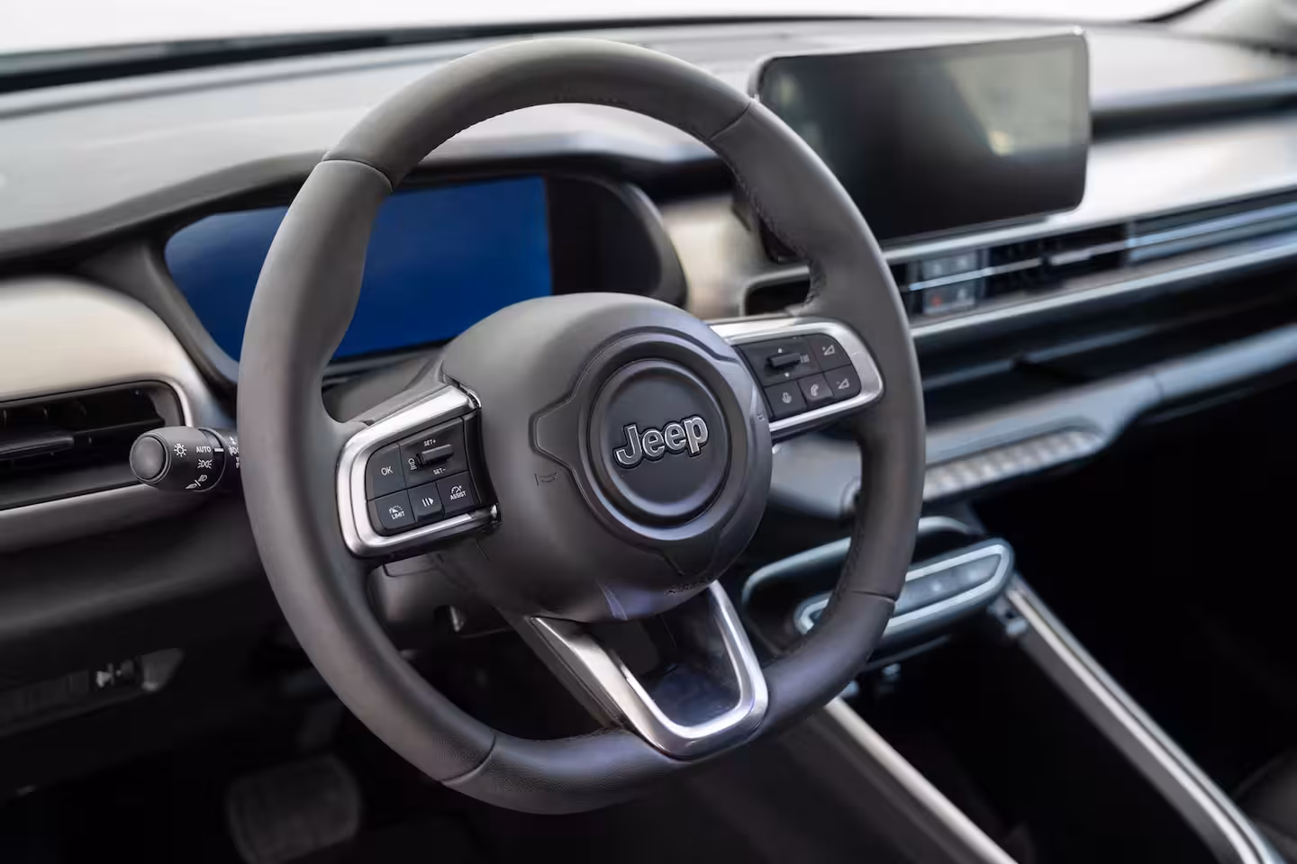 Jeep Avenger Summit 54 kWh | SOH 97% | Camera | Apple Carplay & Android Auto | Climate Controle | Keyle