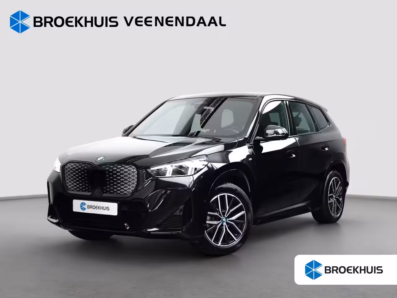 BMW iX1 xDrive30 67 kWh M Sport | Camera | Cruise Control | BTW-Auto | Apple Carplay | Navigatie