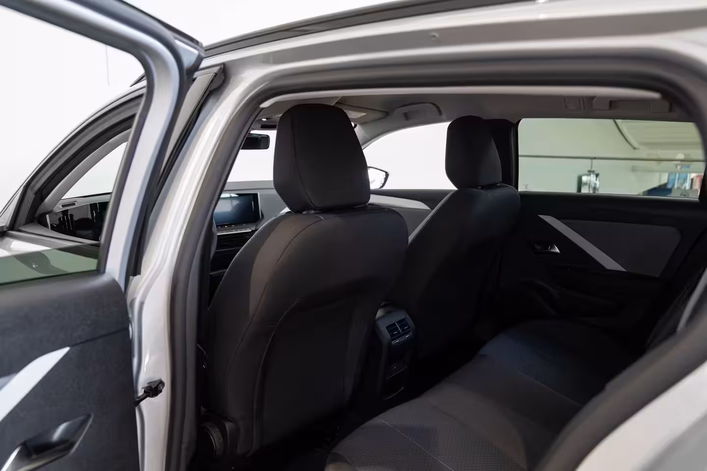 Opel Astra Sports Tourer 1.2 Turbo Edition | Tot 8 Jaar Garantie | Navigatie | Camera | Parkeersensoren | Climate C