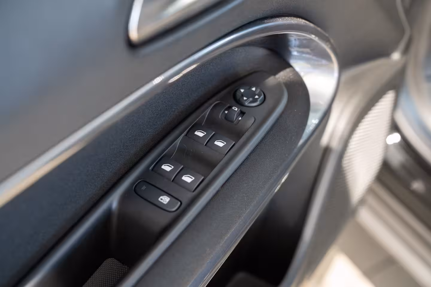 Fiat 600 1.2 Hybrid Urban | Apple Carplay & Android Auto | Parkeersensoren | Bluetooth | Cruise Con