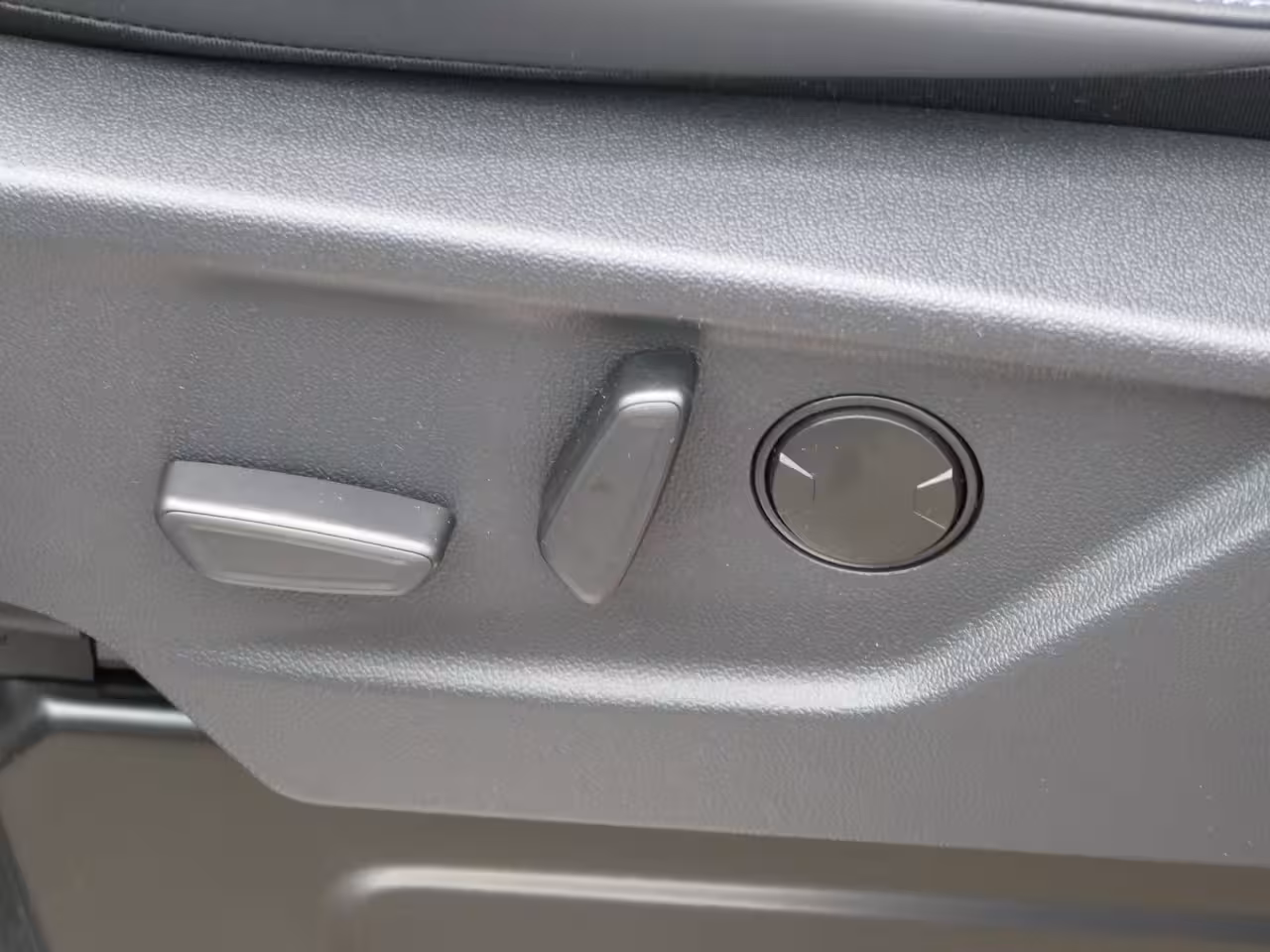 Ford Transit Custom Tourneo 340 2.5 PHEV L2H1 Active X | 8-Persoons | Trekhaak | B&O Audio | Elektrische Schuifdeuren