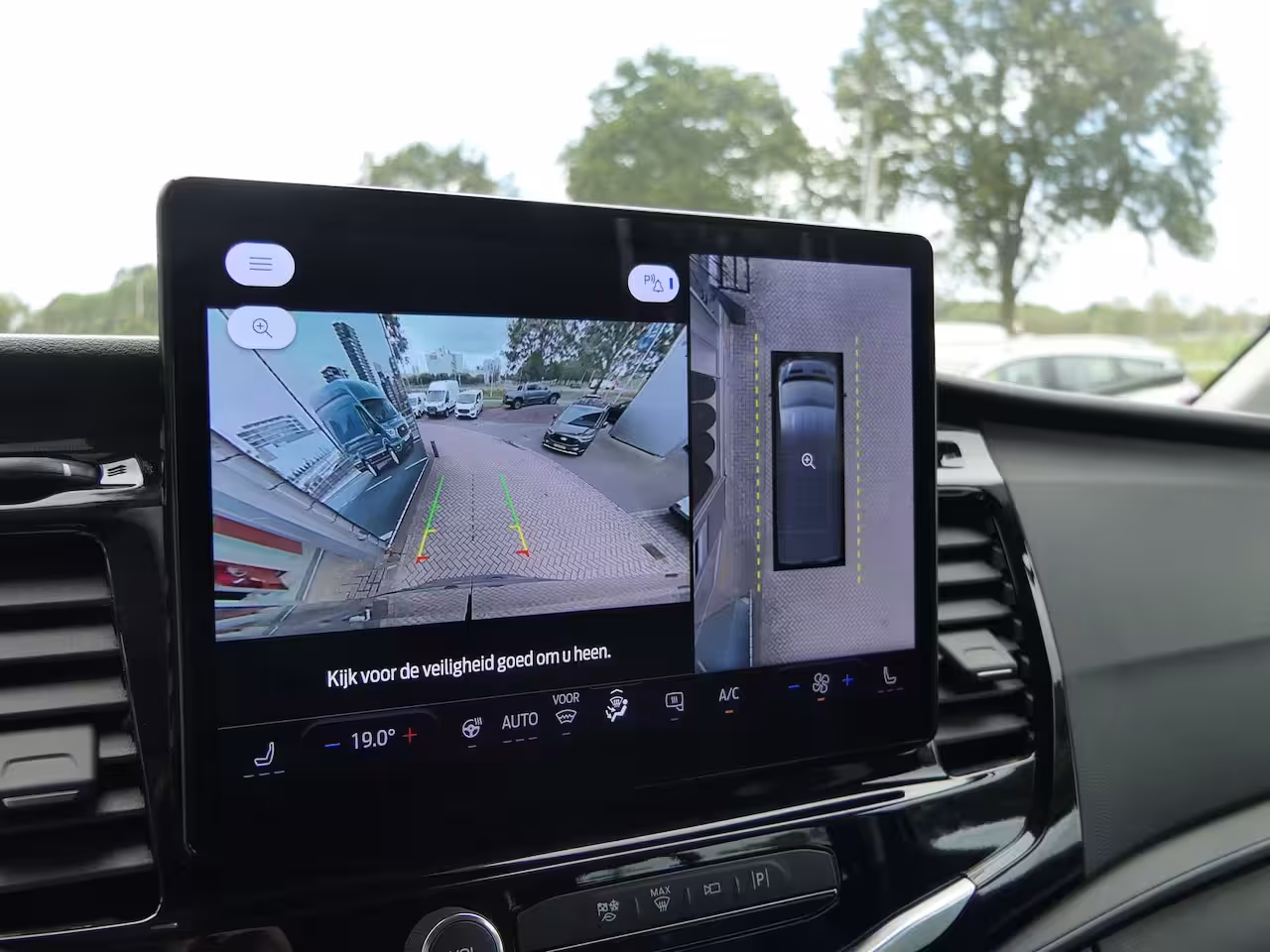 Ford E-Transit L3H3 89kwh Dubbele Cabine | Adaptive Cruise | BLIS | 5-Persoons | Navigatie | Stoelverwarm
