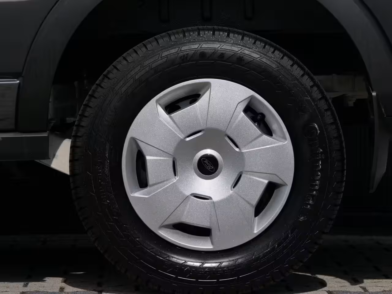 Ford E-Transit L3H3 89kwh Dubbele Cabine | Adaptive Cruise | BLIS | 5-Persoons | Navigatie | Stoelverwarm