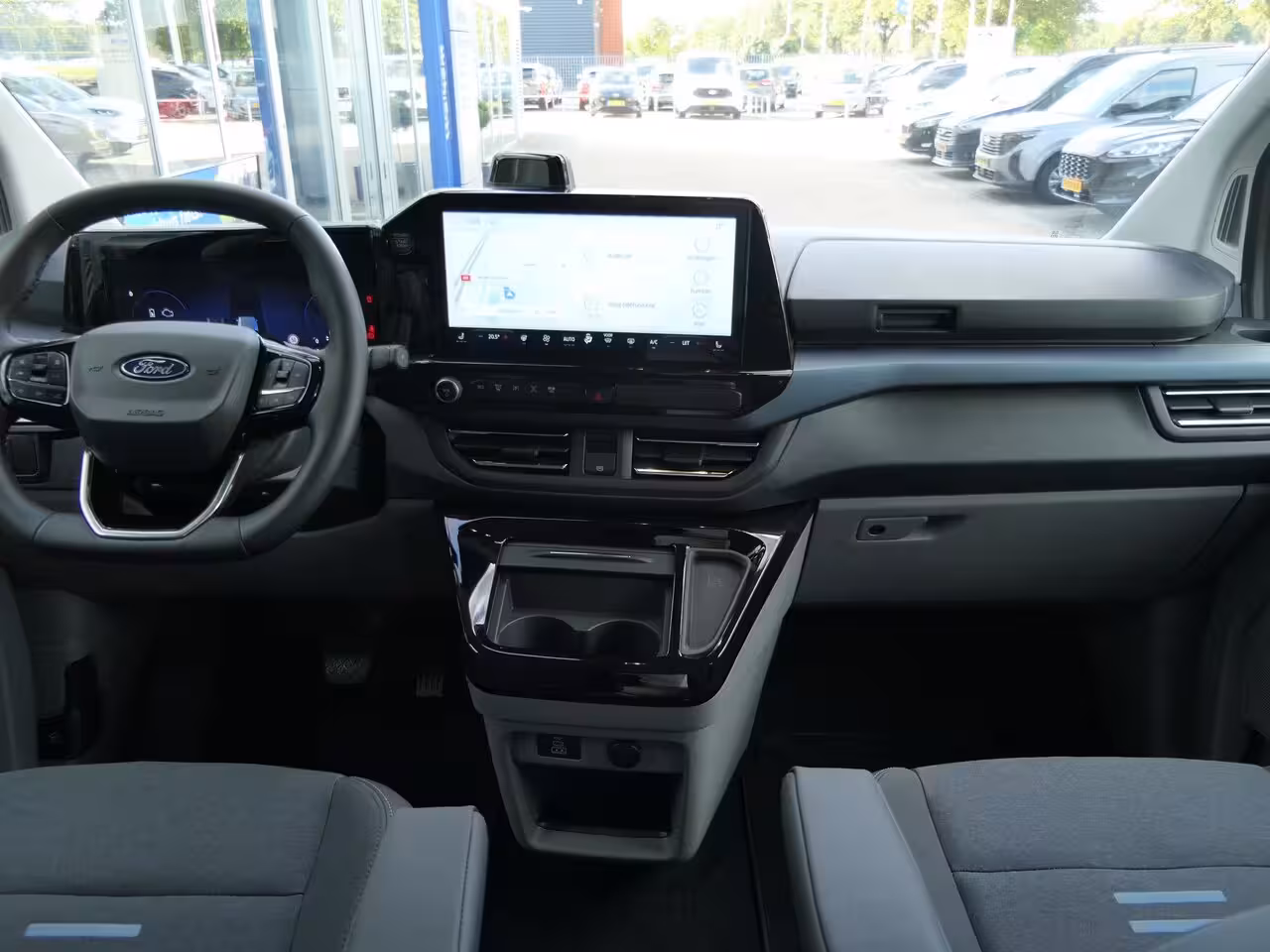 Ford Transit Custom Tourneo 340 2.5 PHEV L2H1 Active | Adaptive Cruise | BLIS | 360 Camera | Full LED | 9 Persoons | C