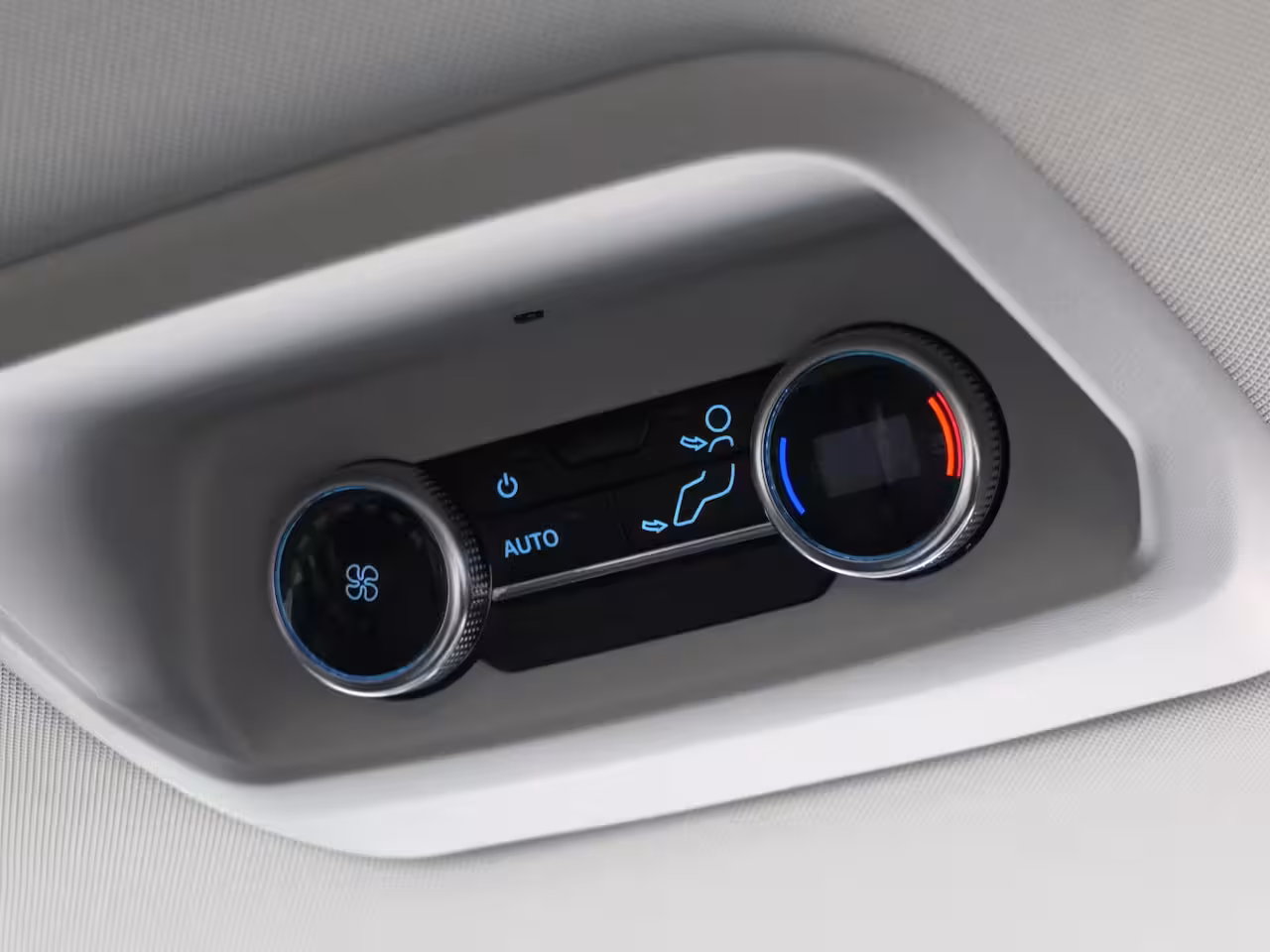Ford Transit Custom Tourneo 340 2.5 PHEV L2H1 Active | Adaptive Cruise | BLIS | 360 Camera | Full LED | 9 Persoons | C