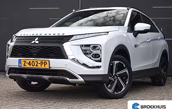 Mitsubishi Eclipse Cross 2.4 PHEV Instyle | Trekhaak | Elektr. Stoelen | Keyless-Entry | Stoelverwarming | Alcantar