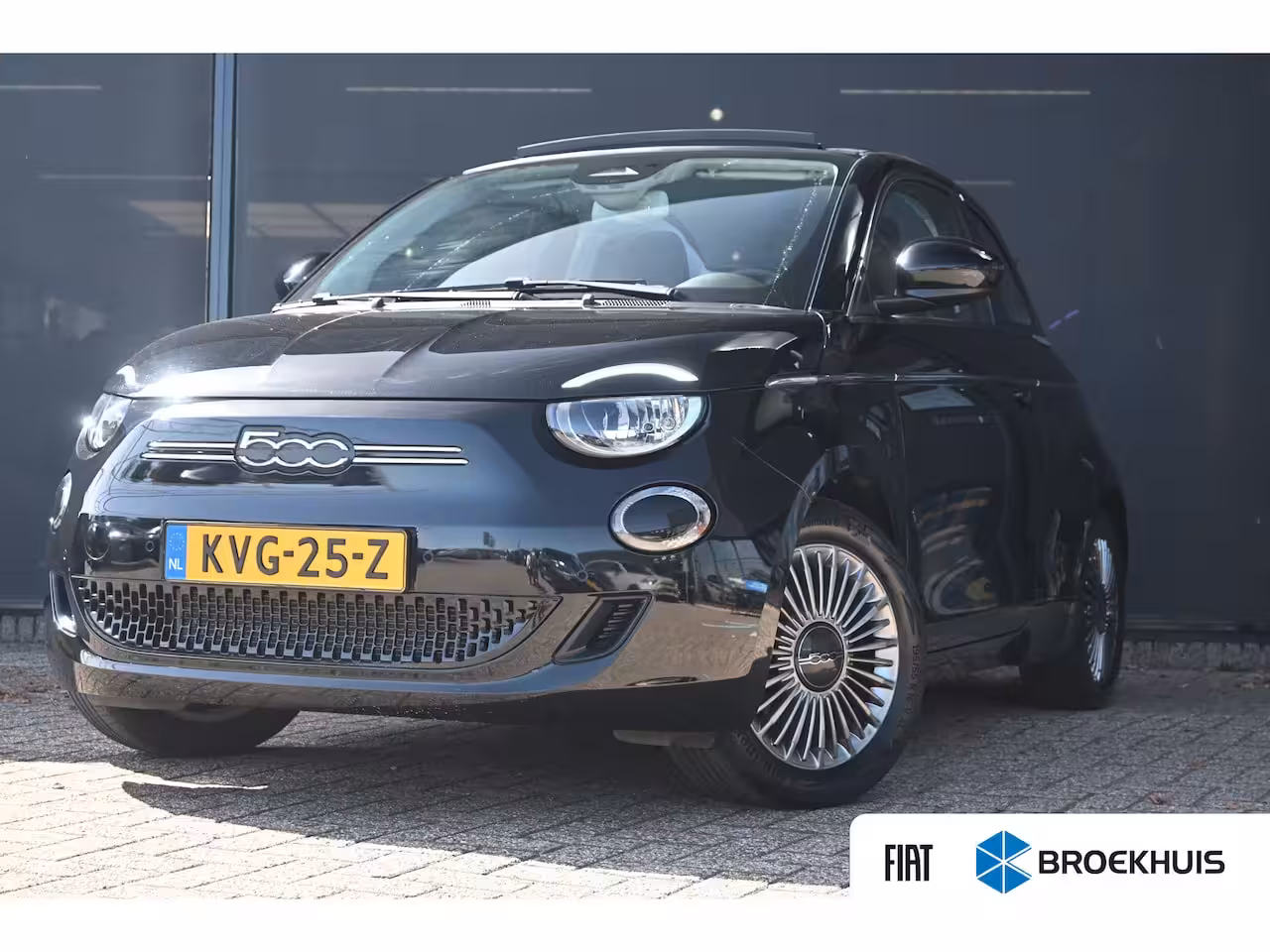 Fiat 500 C Icon 42 kWh 96, 47%SOH | Navi by App | Stoel verwarming | Cruise Control |Achteruitrijcame