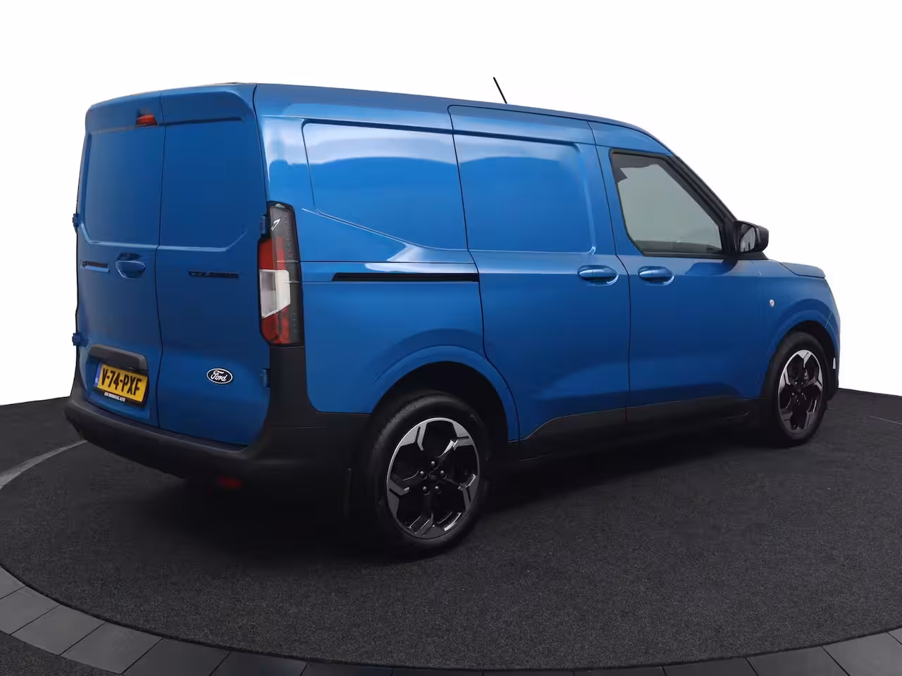 Ford Transit Courier E-Transit Limited 44 kWh | Camera | Adaptive Cruise | BLIS | Lichtmetalen Velgen | Stoelve
