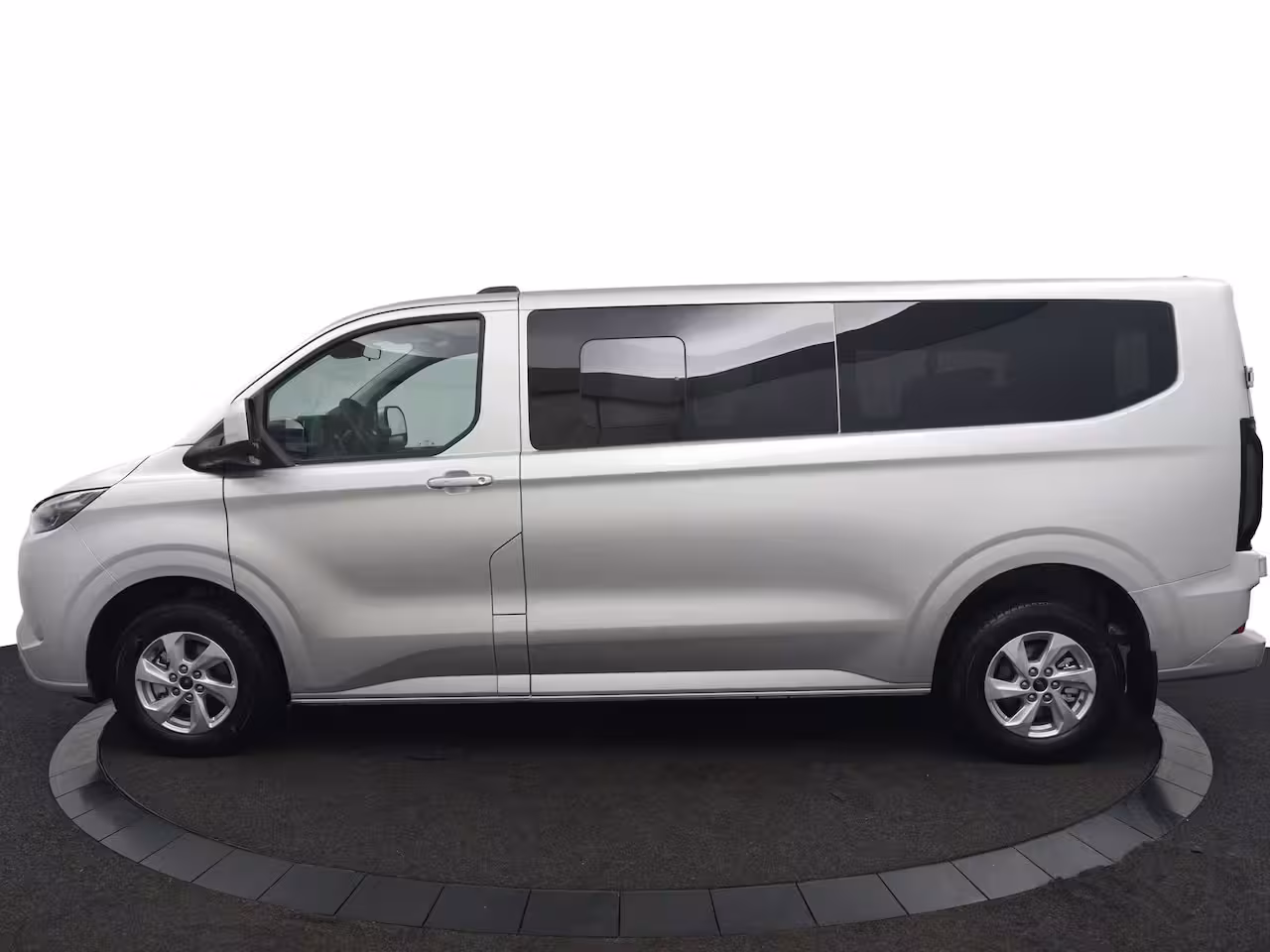 Ford Transit Custom Tourneo 340 2.5 PHEV L2H1 Kombi Limited | 8-Persoons | Trekhaak | Toegang zero emissiezone | CarPl