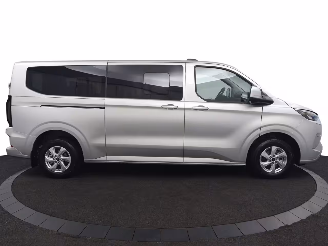 Ford Transit Custom Tourneo 340 2.5 PHEV L2H1 Kombi Limited | 8-Persoons | Trekhaak | Toegang zero emissiezone | CarPl