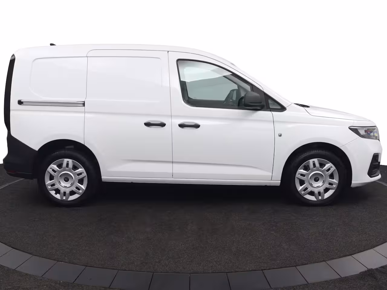 Ford Transit Connect 2.0 EcoBlue L1 Trend | NIEUW | GEEN BPM | Trekhaak | 1500KG Trekgewicht | Navigatie | Airc