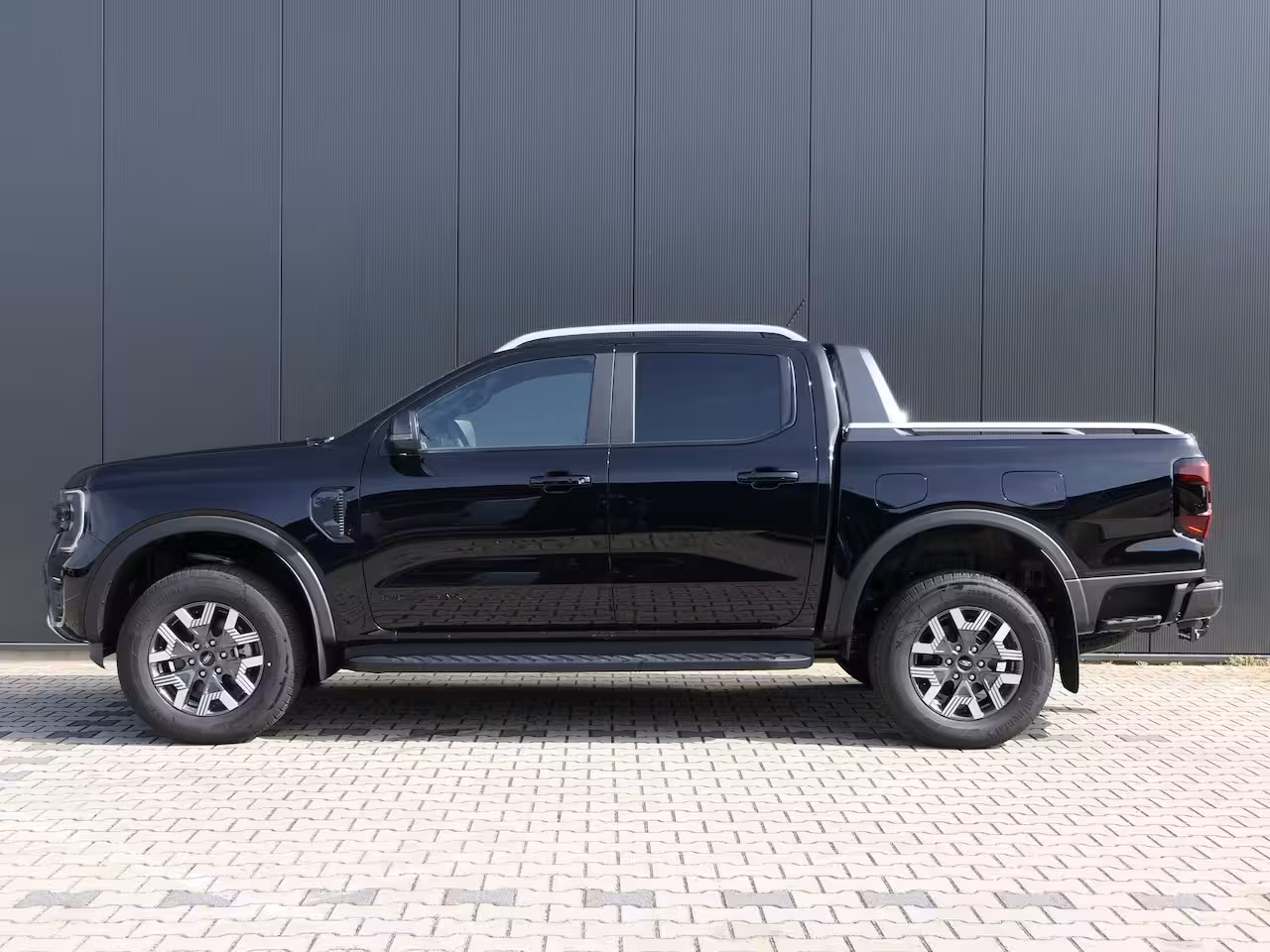 Ford Ranger Wildtrak Double Cab 2.3 PHEV | Power Rollertop | Camera | Stoelverwarming | CarPlay/Androi