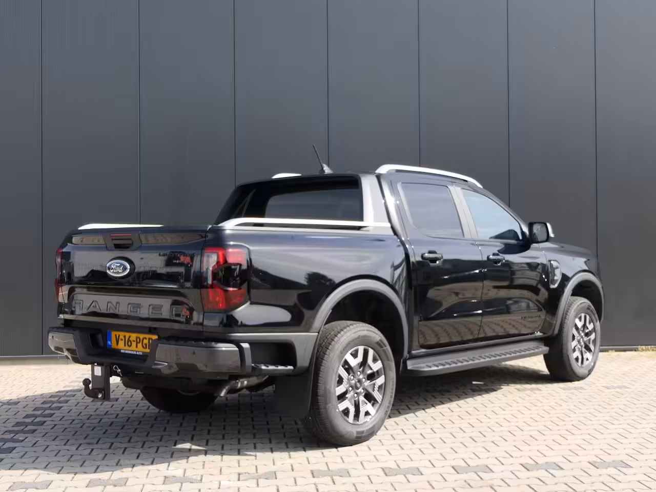 Ford Ranger Wildtrak Double Cab 2.3 PHEV | Power Rollertop | Camera | Stoelverwarming | CarPlay/Androi