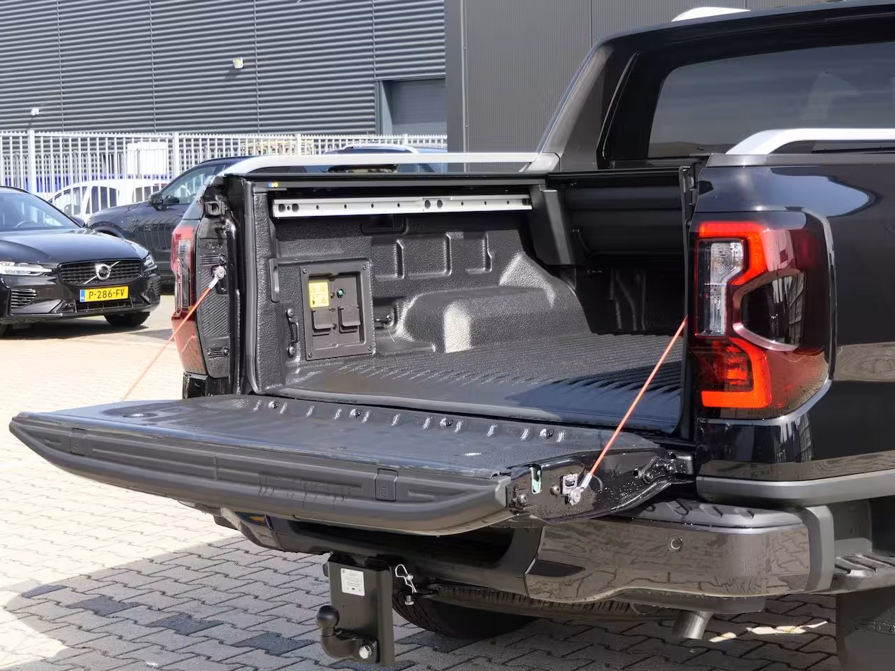 Ford Ranger Wildtrak Double Cab 2.3 PHEV | Power Rollertop | Camera | Stoelverwarming | CarPlay/Androi