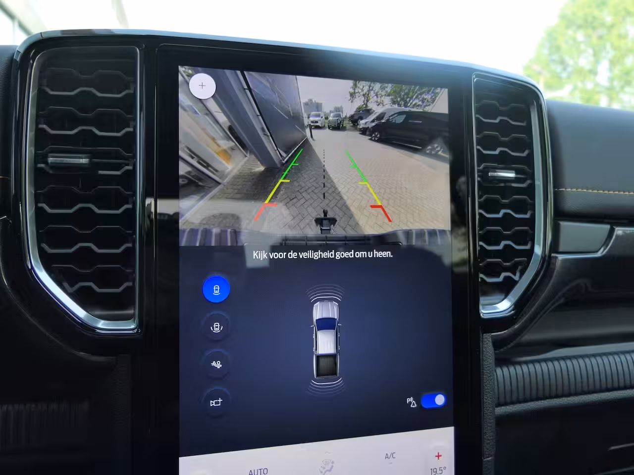Ford Ranger Wildtrak Double Cab 2.3 PHEV | Power Rollertop | Camera | Stoelverwarming | CarPlay/Androi