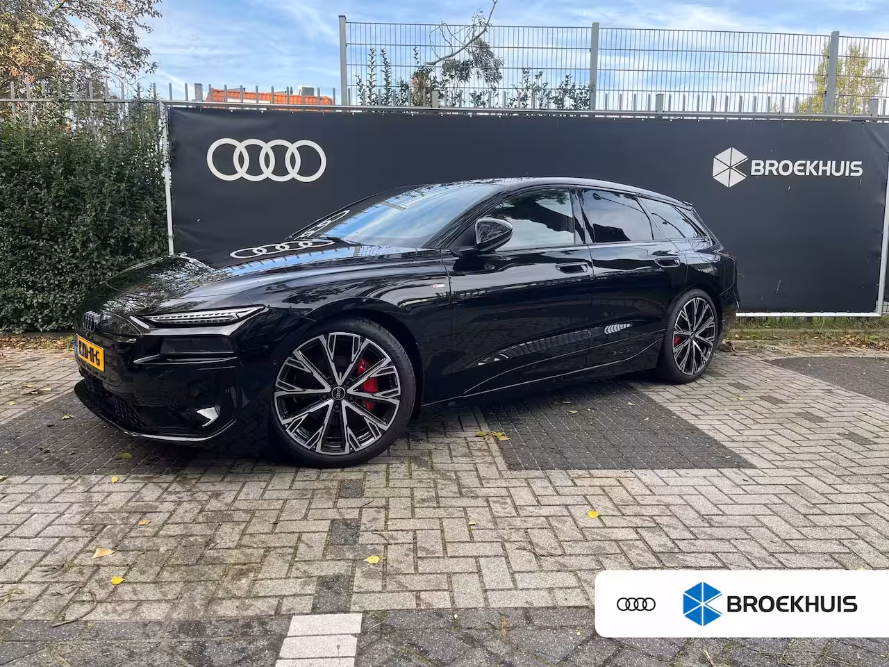 Audi A6 Avant e-tron S edition | Luchtvering | Bang&Olufsen | Trekhaak | 21 inch velgen | Leder/dinamic bekledi