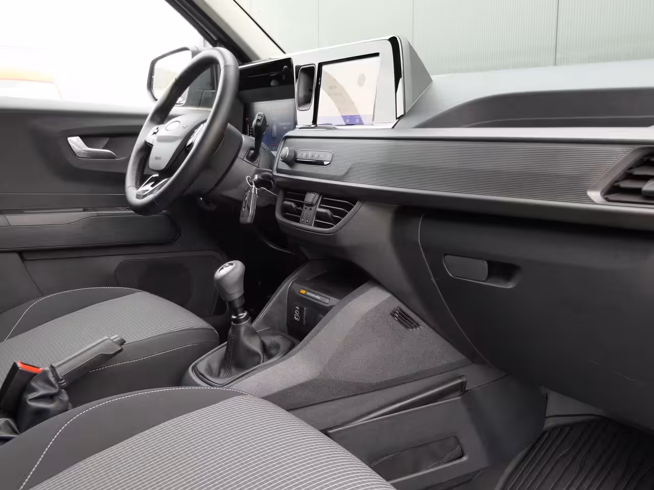 Ford Transit Courier 1.0 EcoBoost Trend | Winterpack | Camera | Schuifdeur | CarPlay/Android Auto | Parkeersens