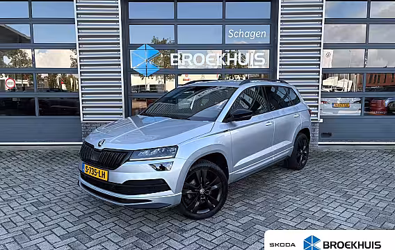 Skoda Karoq 1.5 TSI 150 pk ACT Sportline Business | Achteruitrijcamera | Stoel\stuur verwarming | Appl