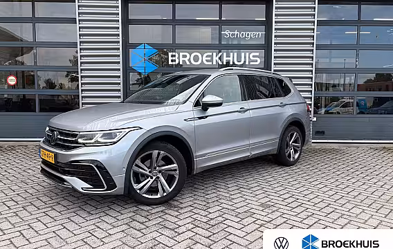 Volkswagen Tiguan Allspace 1.5 TSI 150 pk DSG R-Line Business 7pers. | Wegklapbare Trekhaak | Achteruitrijcamera | Ap