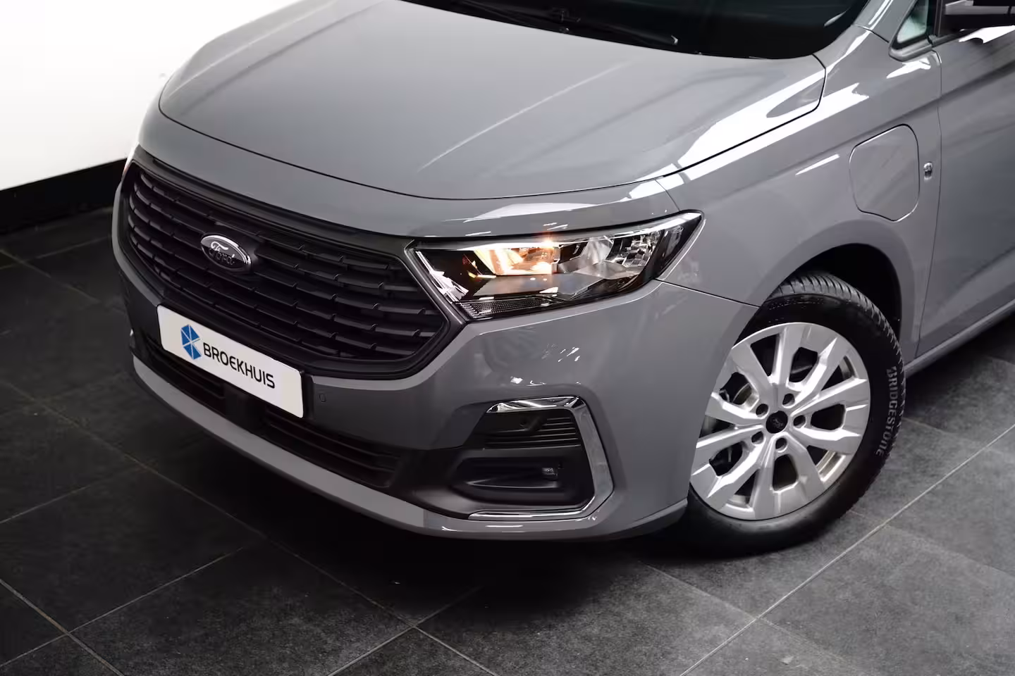 Ford Tourneo Connect Tranist 1.5 PHEV Limited Dodenhoekherkening | adaptive cruise | Carplay | 110 km elektrisc