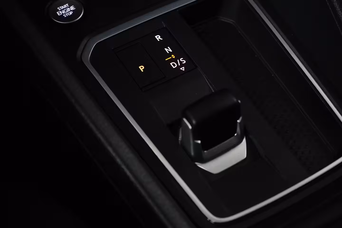 Ford Tourneo Connect Tranist 1.5 PHEV Limited Dodenhoekherkening | adaptive cruise | Carplay | 110 km elektrisc